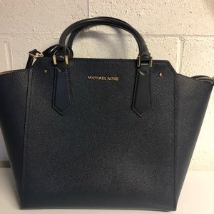 Michael Kors Hayes Large Leather Tote
